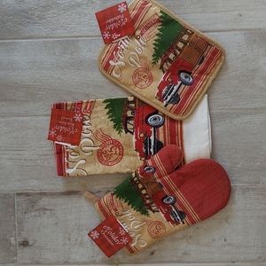 Christmas Potholder, Oven Mitt & Dish Towel